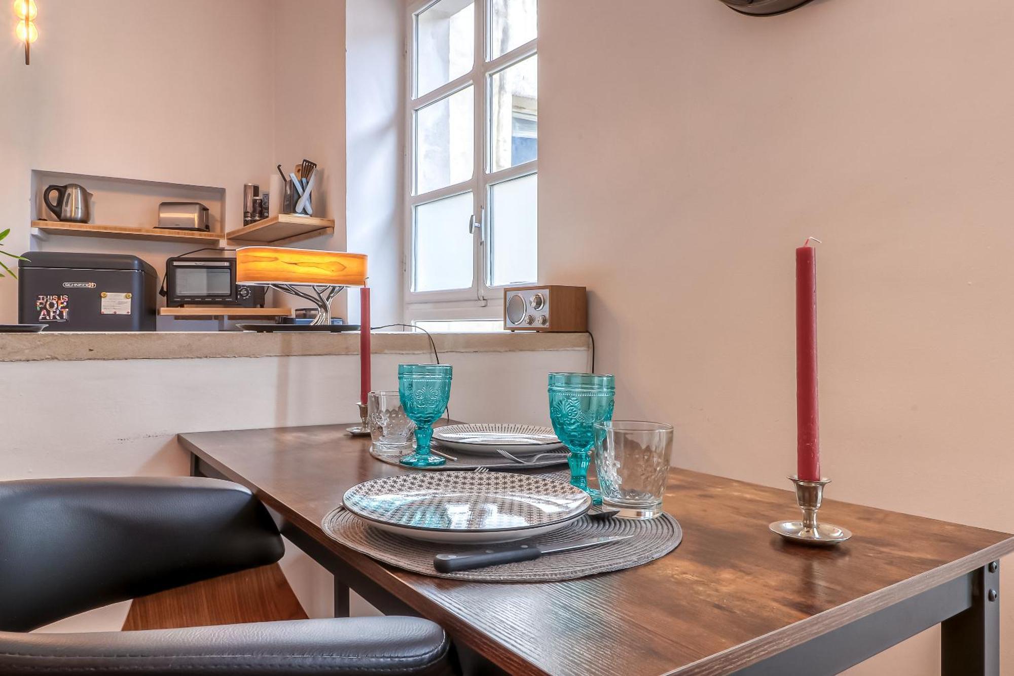 Le Vintage, Appart,Hotel Particulier, Centre Nimes Maisoncarreeconciergerie Exterior photo
