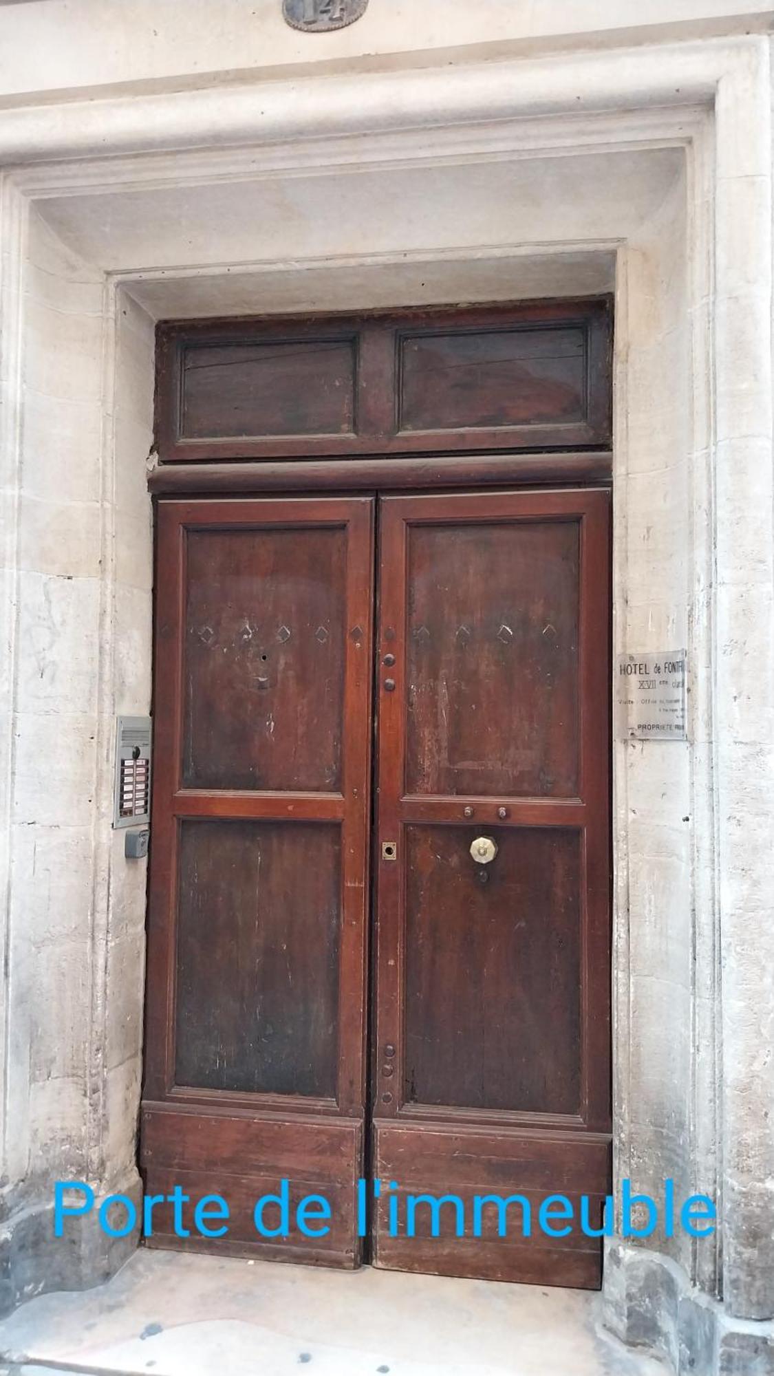 Le Vintage, Appart,Hotel Particulier, Centre Nimes Maisoncarreeconciergerie Exterior photo