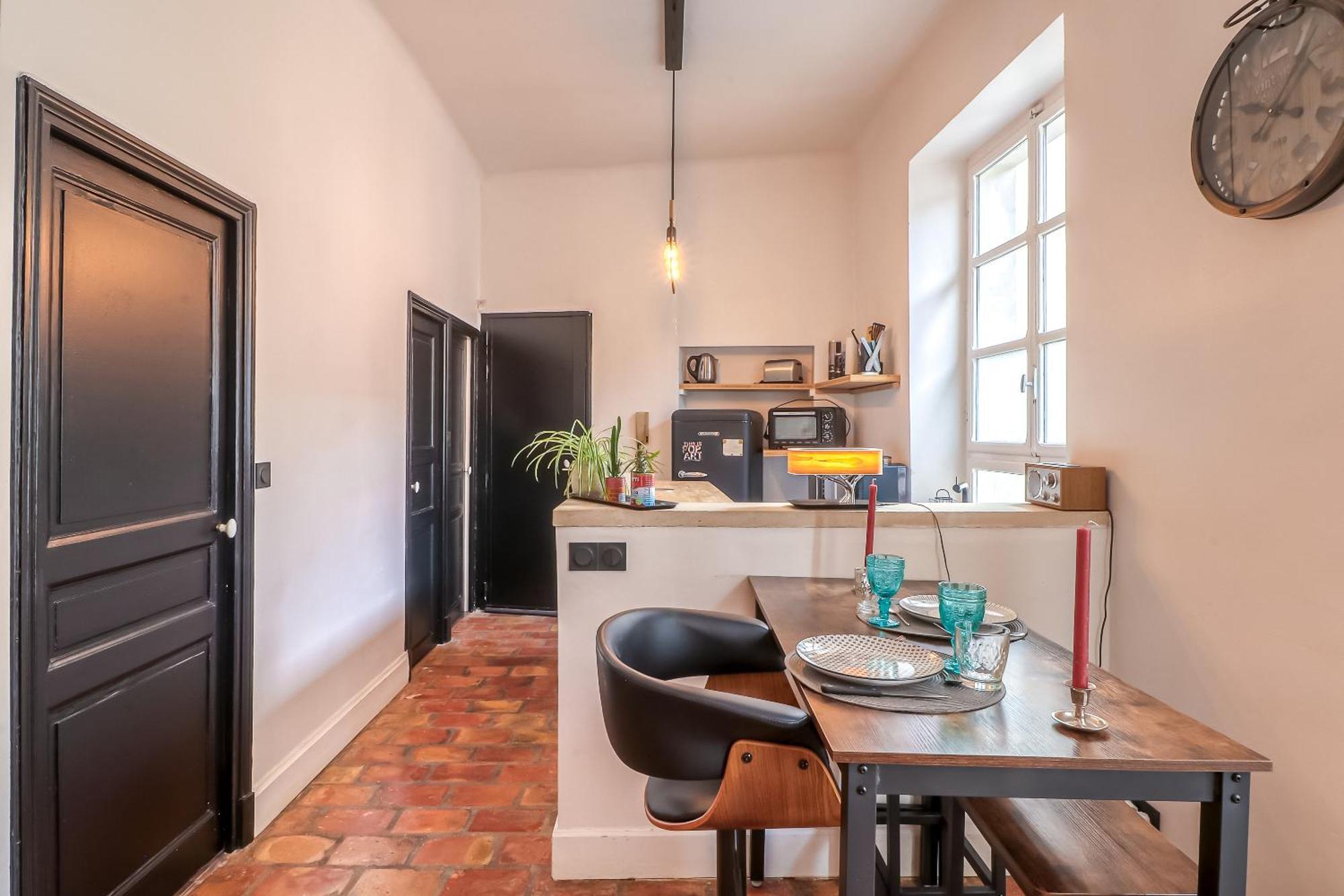 Le Vintage, Appart,Hotel Particulier, Centre Nimes Maisoncarreeconciergerie Exterior photo